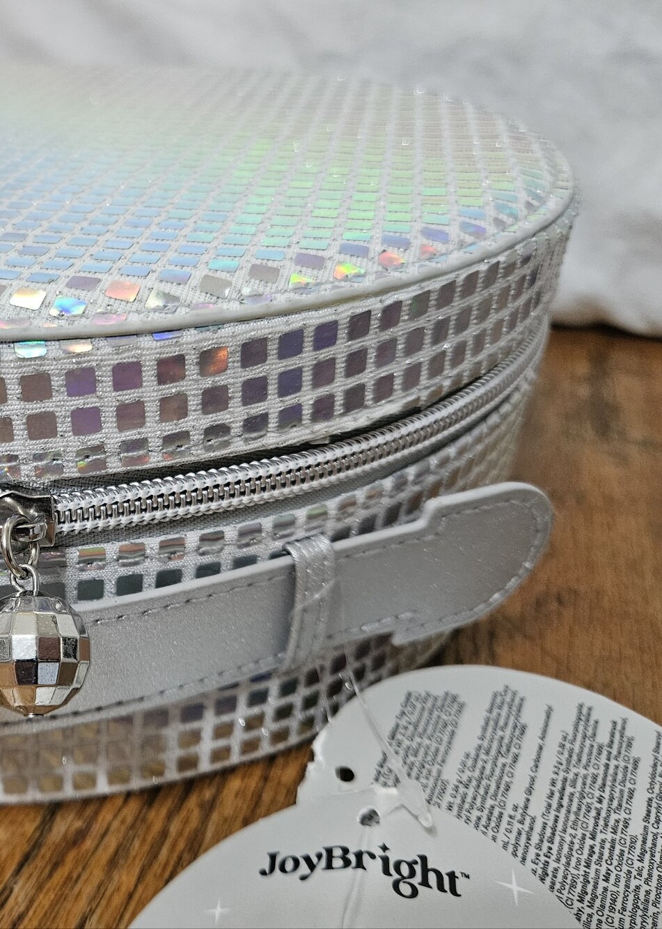 JoyBright by Ulta Beauty "Disco Dreams" Beauty Box Retail $167. Make Up All New - Picture 6 of 8